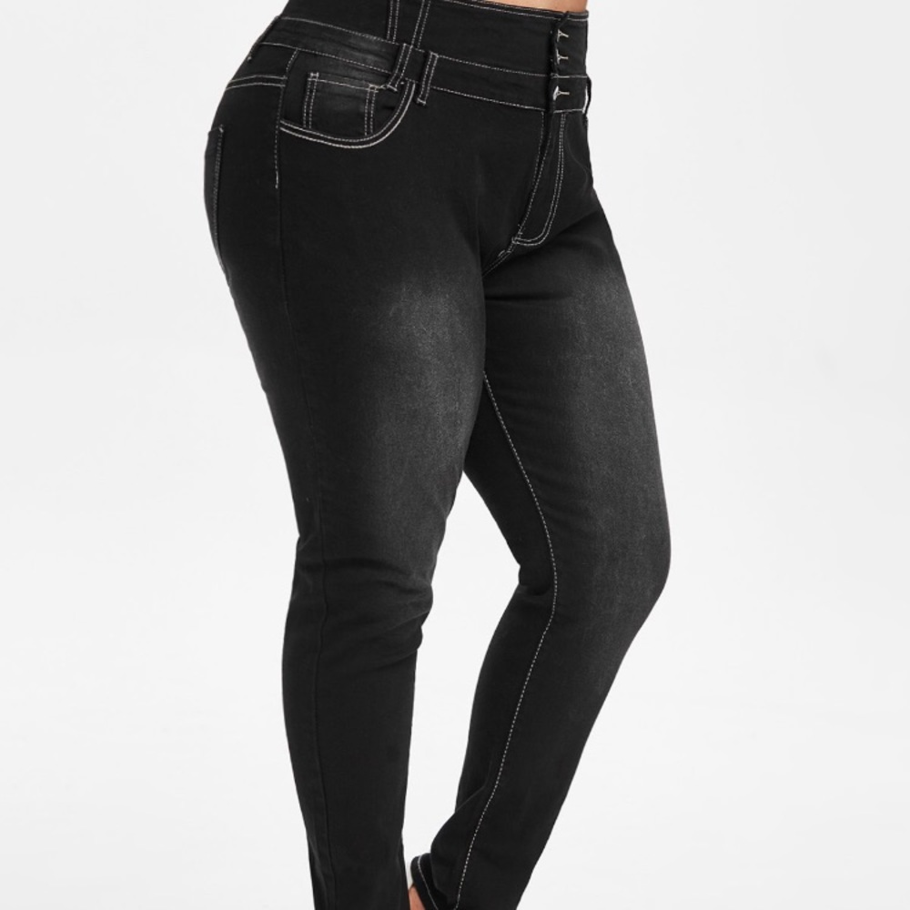 Black Skinny Jeans (Plus)